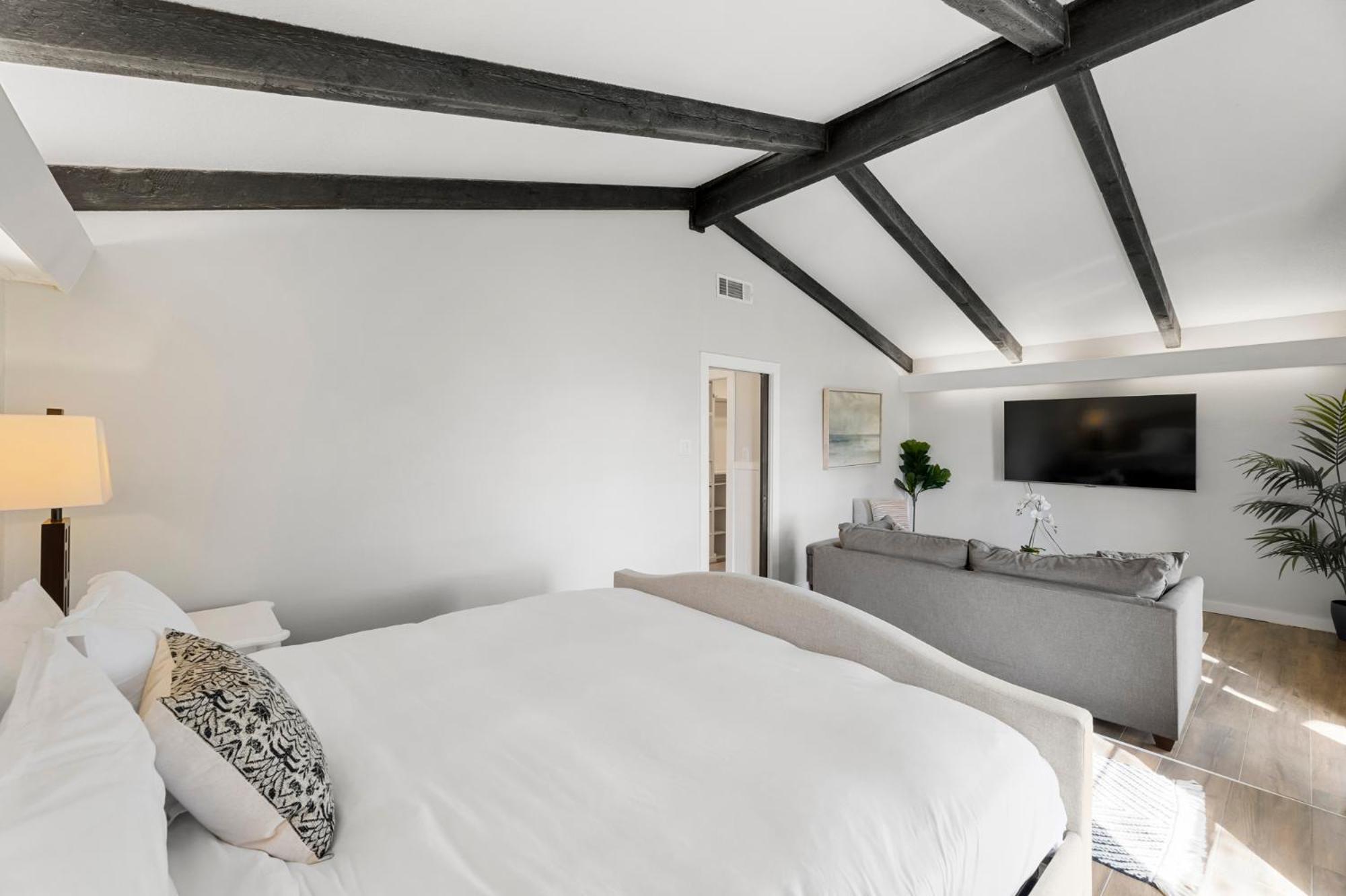 Farm Retreat With Jacuzzi, Fire Pit, Mini Goats, Mini Ponies And Mini Cows Villa San Marcos Room photo